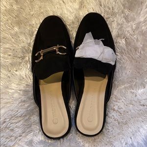 Wild diva backless black loafers
